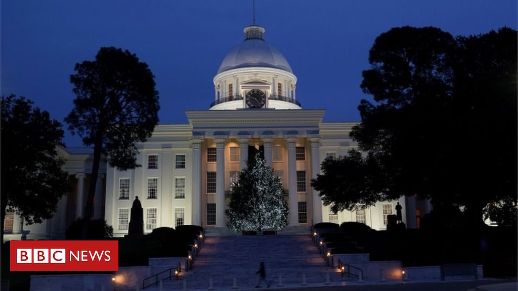 Alabama to vote on bill banning abortion