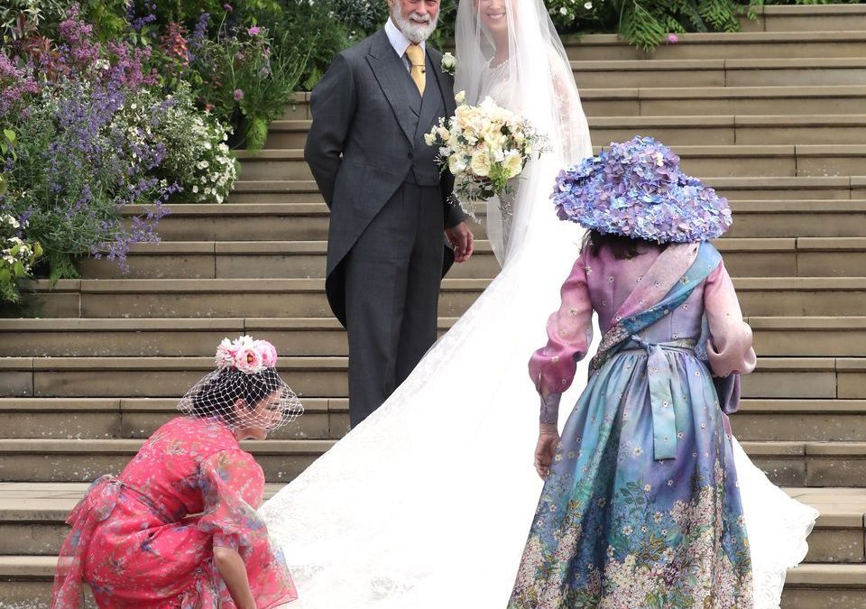 Here’s Your First Look at Ella Windsor’s Wedding Dress – Yahoo Lifestyle