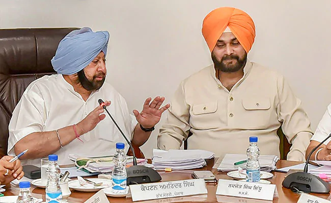 Navjot Sidhu “Probably” Wants To Become Chief Minister: Amarinder Singh