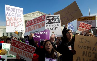 2020 Dems jump into abortion fray as legal battle heats up