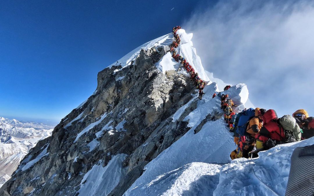 What’s causing Mount Everest’s deadly season? Overcrowding, inexperience and a long line to the top – USA TODAY