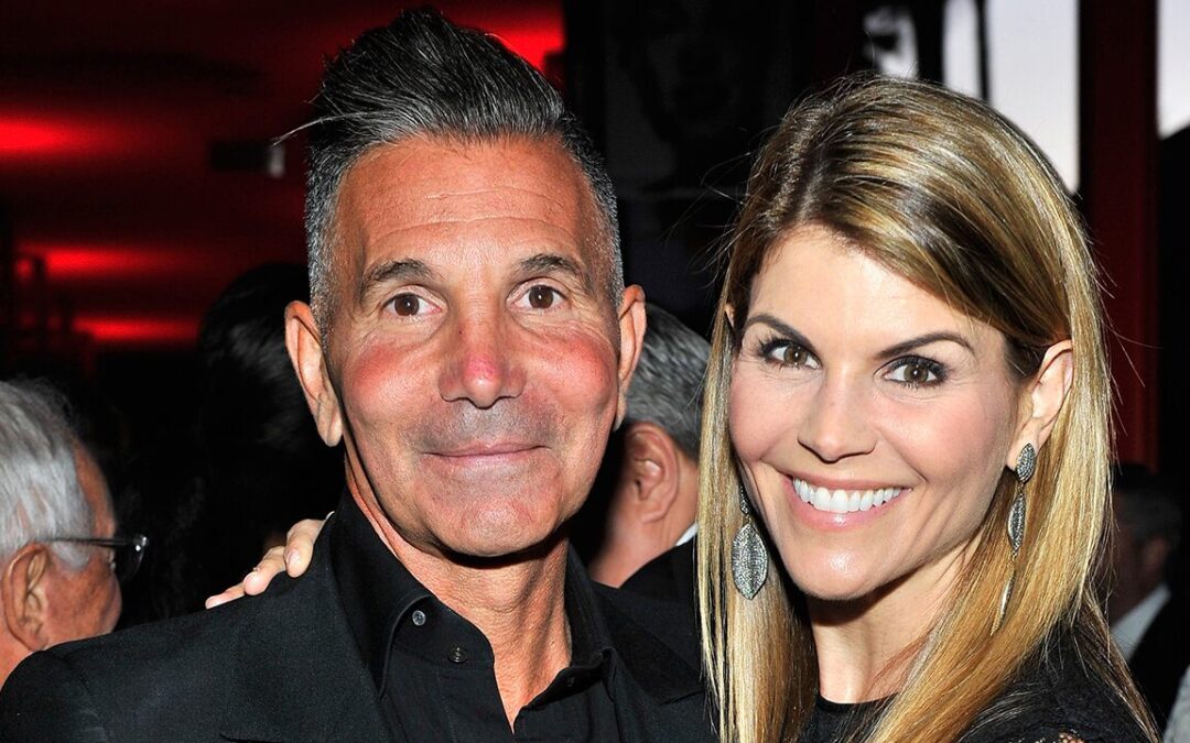 Lori Loughlin's husband Mossimo Giannulli asks to serve remainder of five-month prison sentence at home