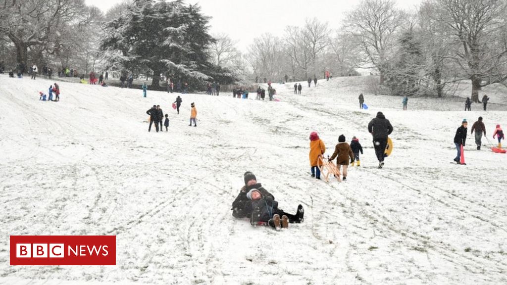 Snow: Severe weather warnings in place across UK