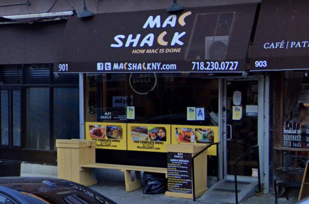 Thief breaks into Brooklyn mac and cheese restaurant, steals cash