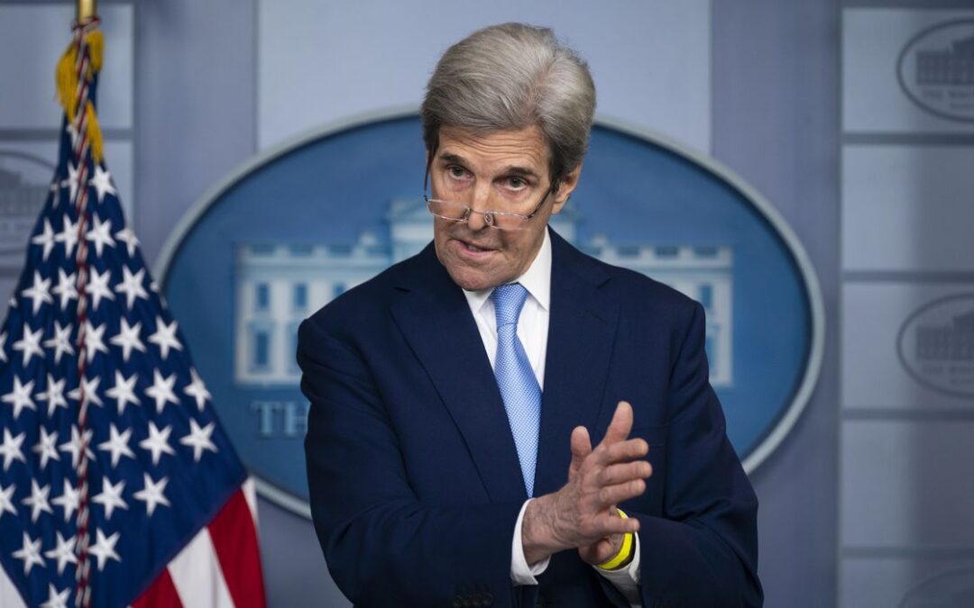 John Kerry denies sharing secret intelligence with Iran as calls for resignation grow...