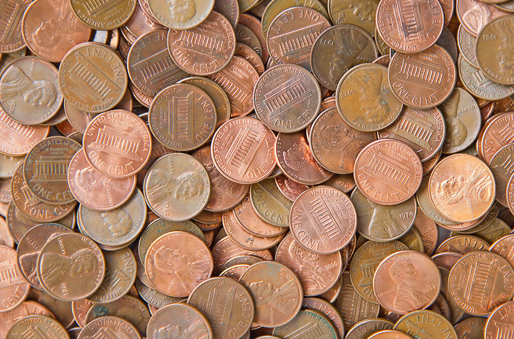 Dad dumps 80,000 pennies on estranged daughter’s lawn for final child support