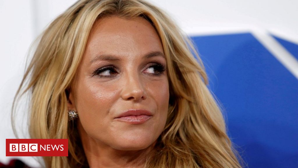 Britney Spears: Judge denies request to remove father from conservatorship