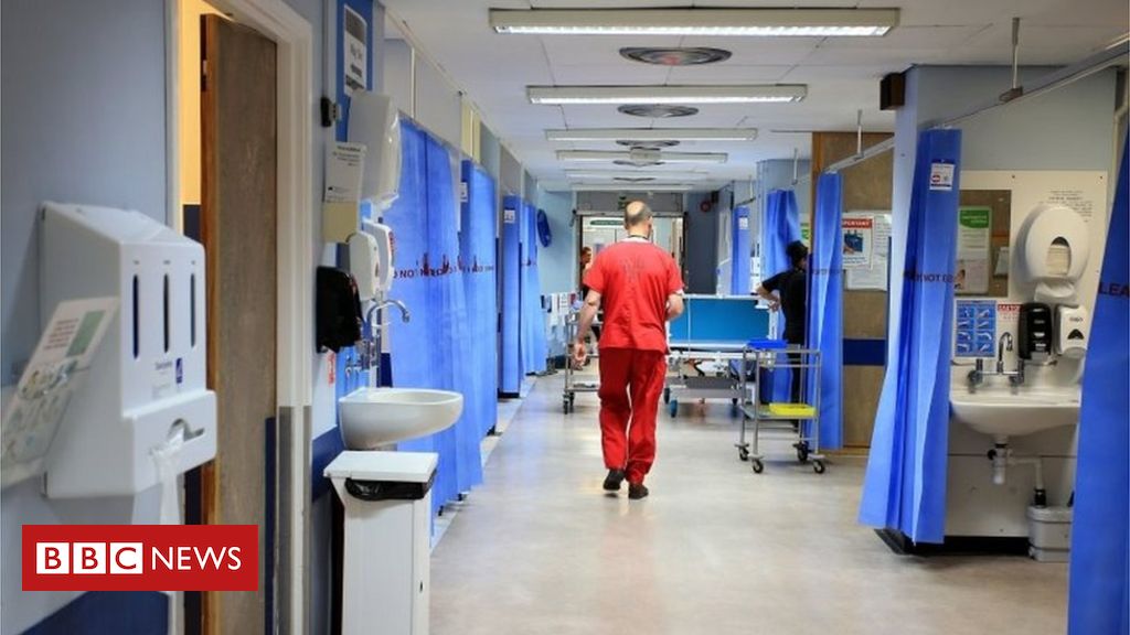 Covid: Double-jabbed NHS staff could avoid isolation if service under pressure