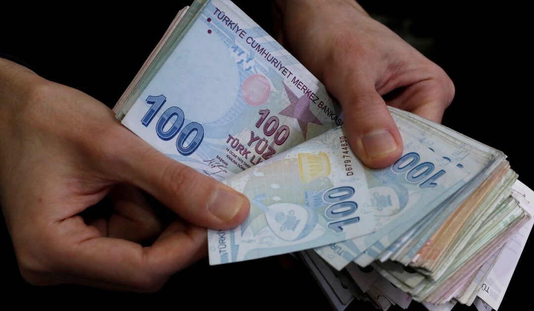 Turkey: Surprise rate cut sends lira to a new record low