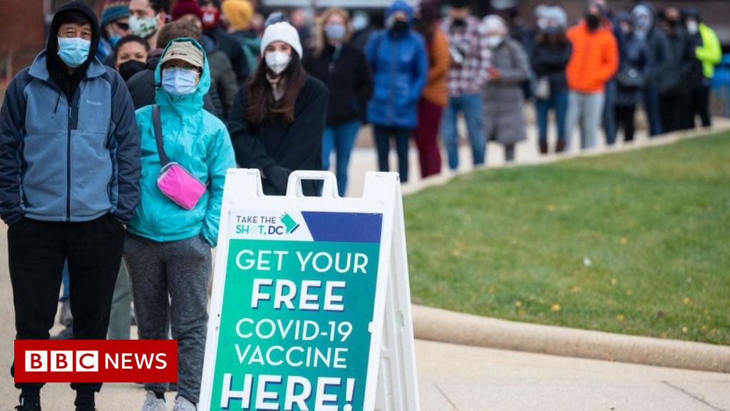 Omicron: Biden tightens travel rules amid new Omicron cases