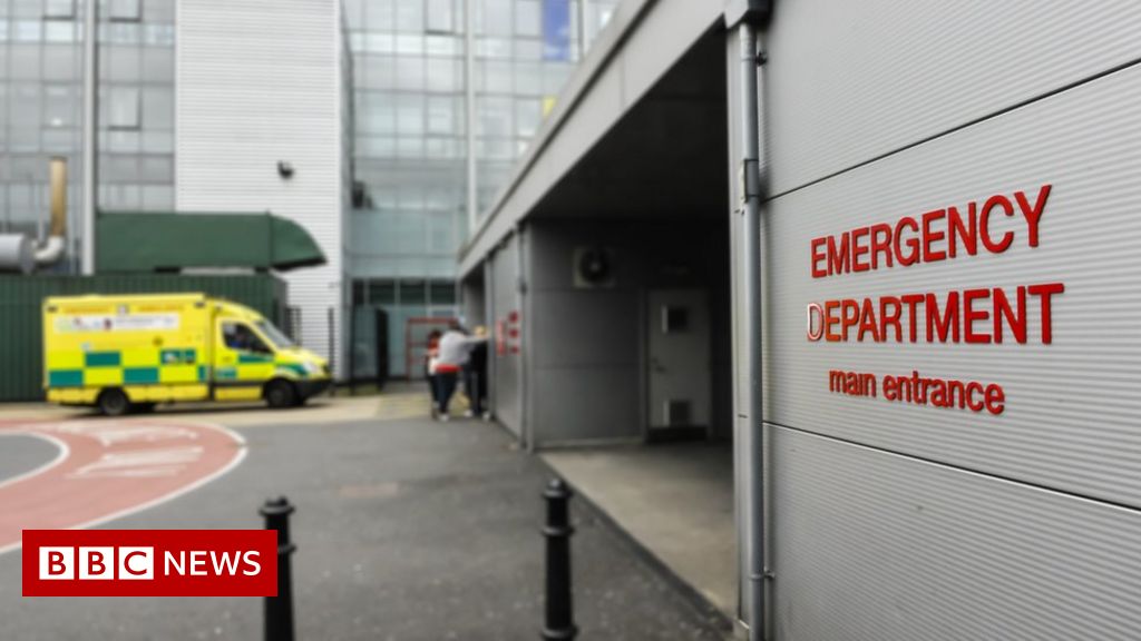 Covid: Thousands needed hospital treatment after lockdown DIY