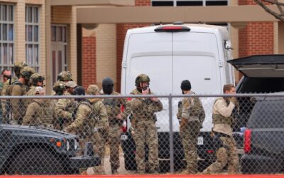 SWAT Team responds to ‘hostage situation’ at Texas synagogue