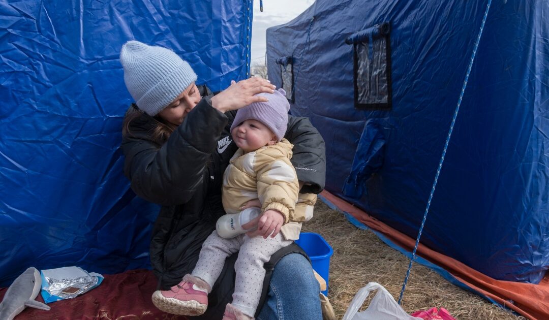 Photos: Romania providing warm welcome to refugees from Ukraine