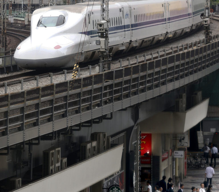 Japanese Government Official Arrested for Alleged Assault on Train