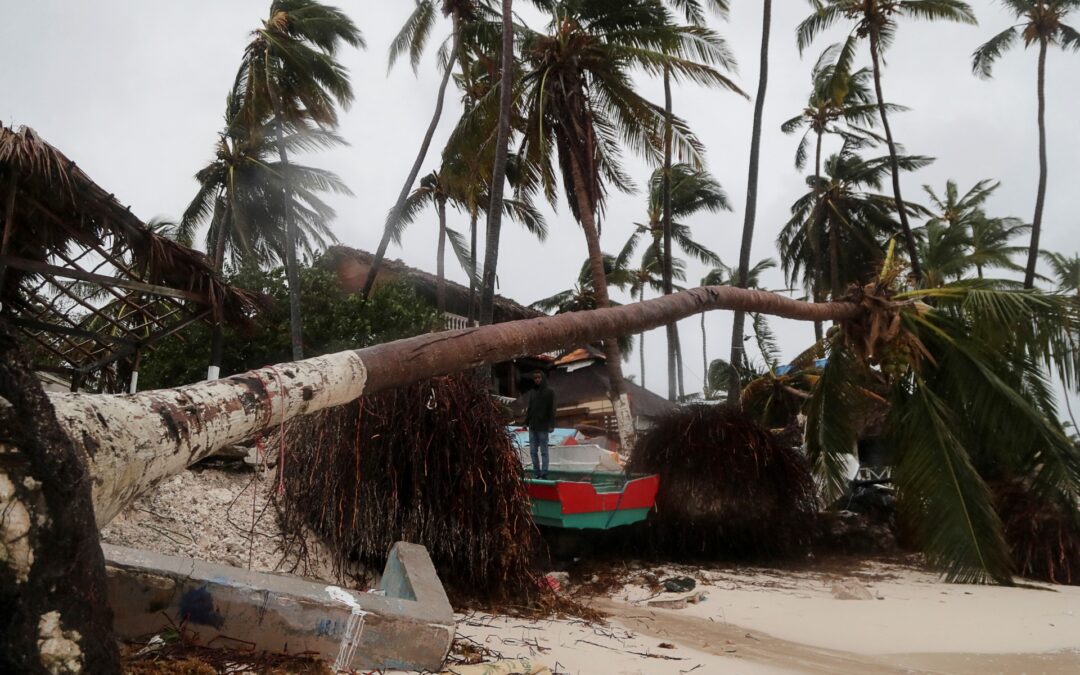Hurricane Fiona slams Dominican Republic as Puerto Rico reeling