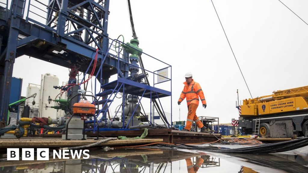 Fracking ban lifted, government announces