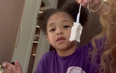 Serena Williams’ daughter, Olympia, plays with tampons mistaking for cat toys