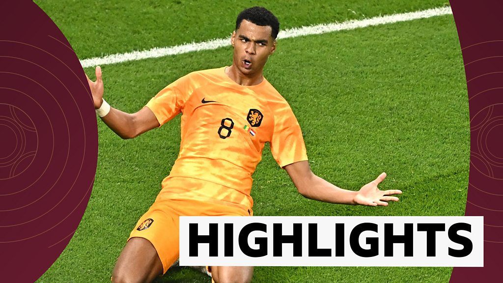 World Cup 2022: Netherlands leave it late to beat Senegal 2-0