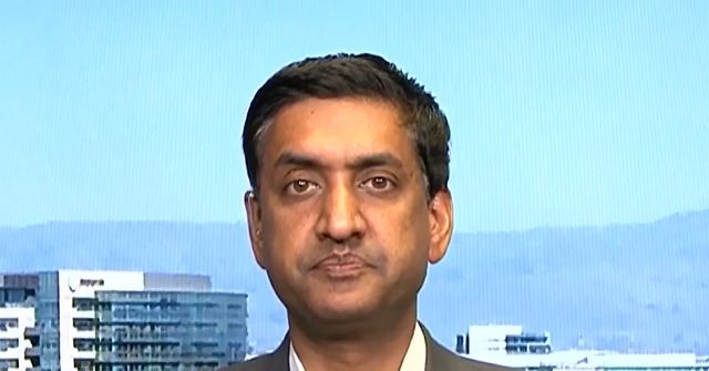 Khanna: Davos Is 'More of the Problem' -