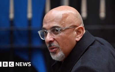 Nadhim Zahawi should stand aside during probe, says Tory MP