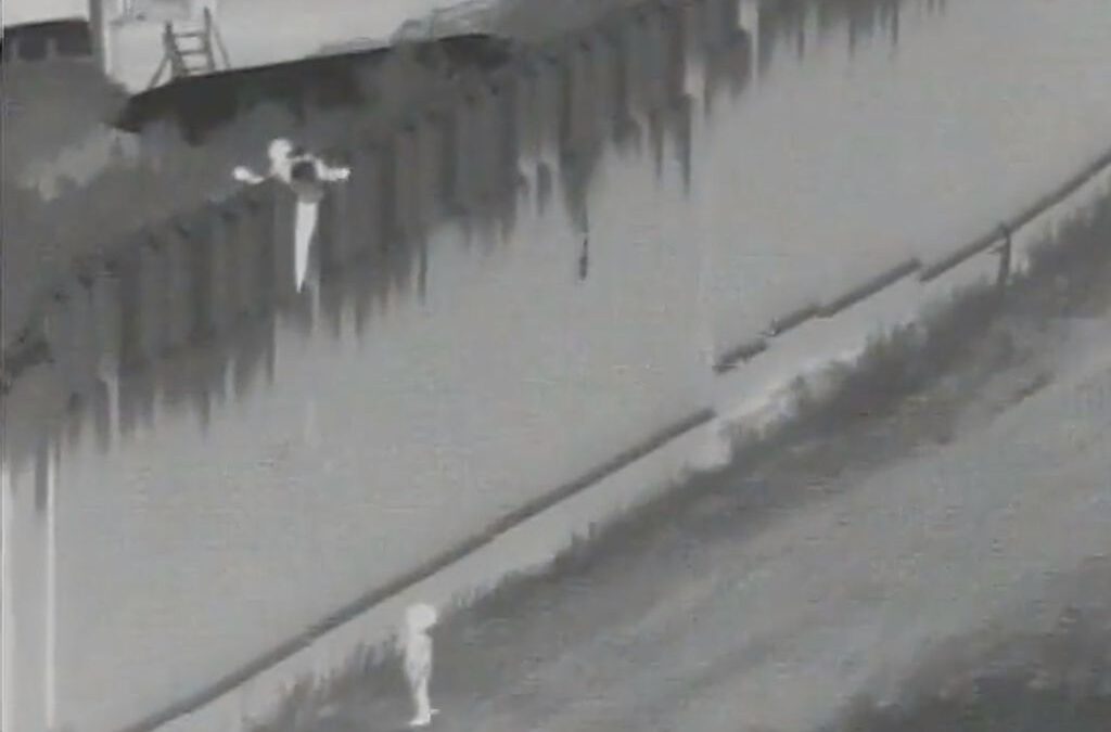 Video shows smuggler drop 4-year-old from top of 30-foot border wall in San Diego