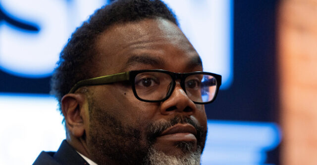 15 Shot, Five Killed, During Weekend in Mayor Brandon Johnson's Chicago