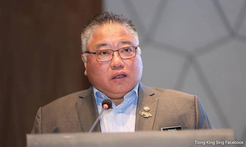 'Stop racist extreme politics,' Tiong hits back at Umno Youth chief