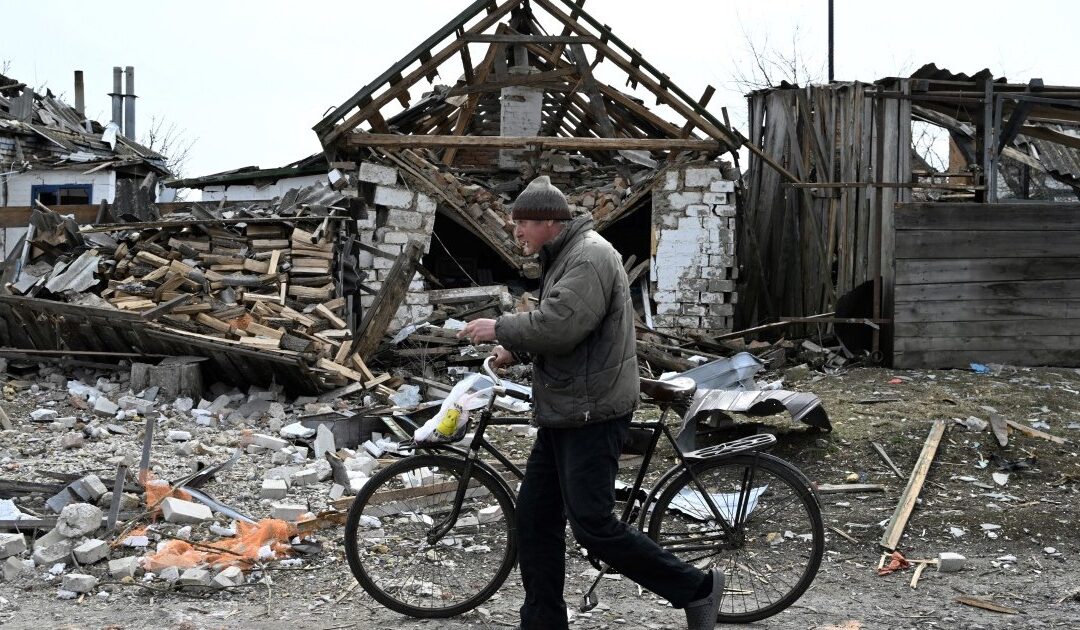 Russian bombs turn Ukraine border village into ‘hell’