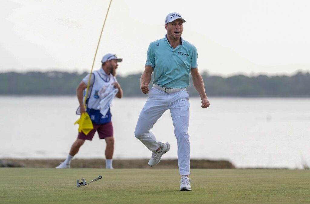 Justin Thomas breaks three-year victory drought by winning RBC Heritage with thrilling playoff putt