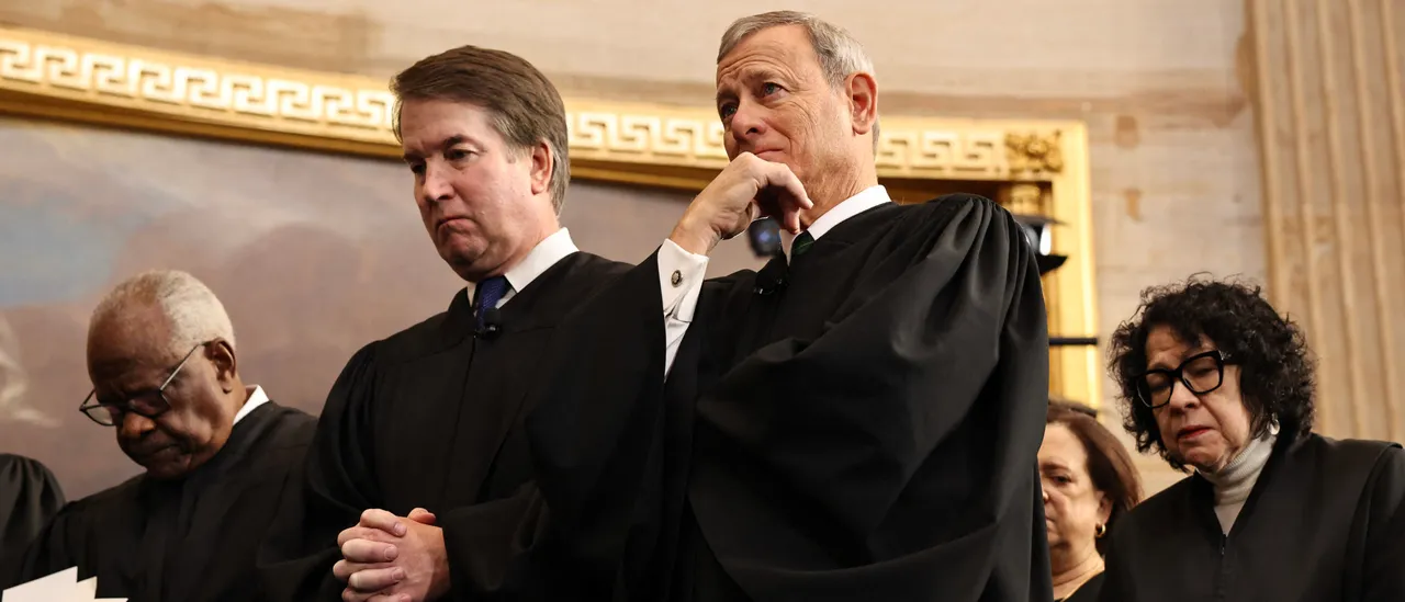 Brett Kavanaugh Tussles With Fellow SCOTUS Judge Over Immigration Injunction