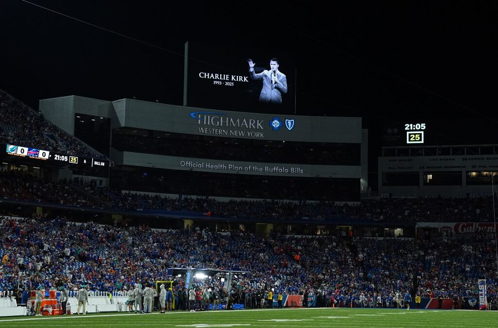Bills join list of NFL teams to honor Charlie Kirk during ‘TNF’