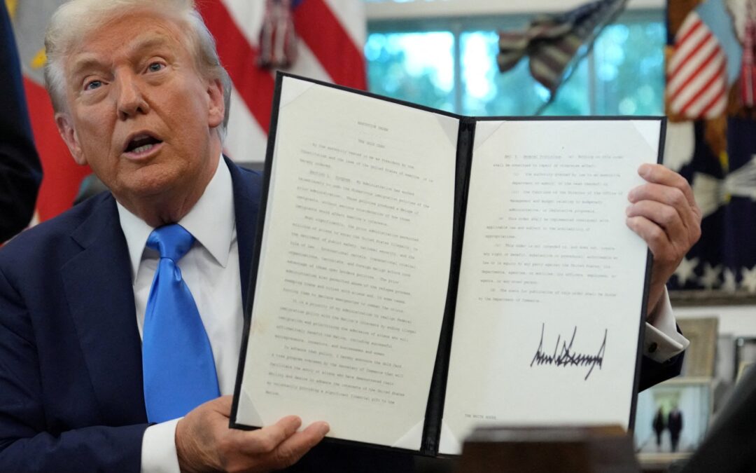 US says $100,000 fee for H-1B visas will not apply to existing holders