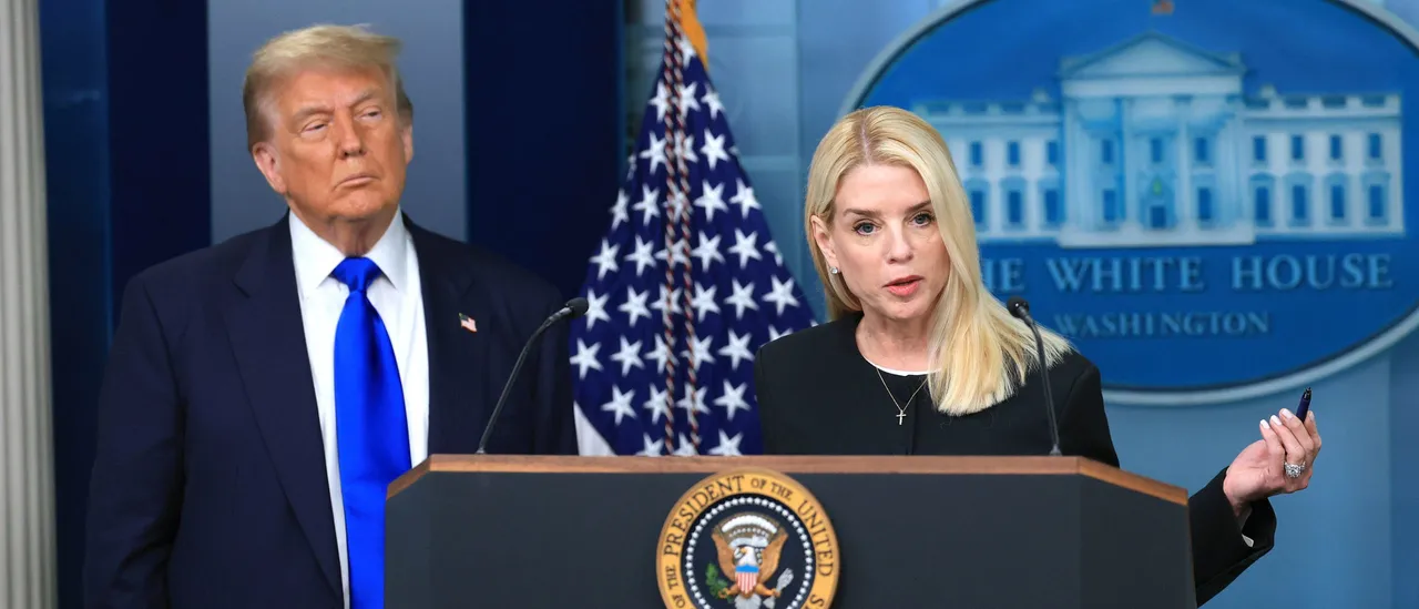 ‘Justice Must Be Served’: Donald Trump Puts Pam Bondi On Blast Over Comey, Schiff