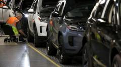 Government to guarantee £1.5bn loan to Jaguar Land Rover after cyber shutdown