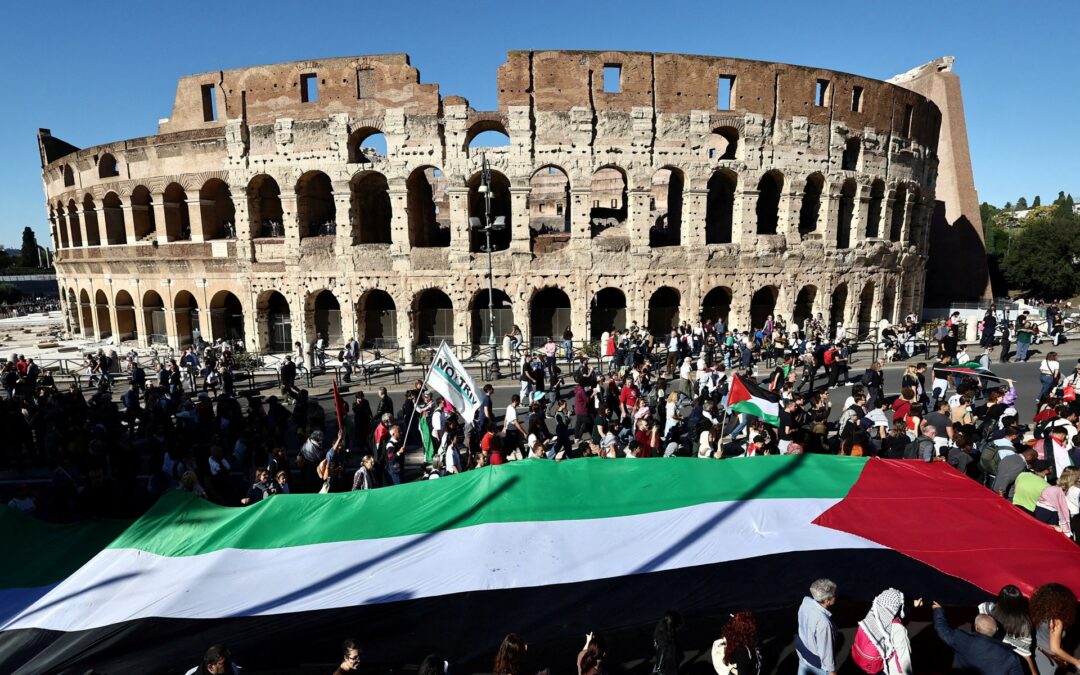 Gaza protests under way in Europe as arrests made in London
