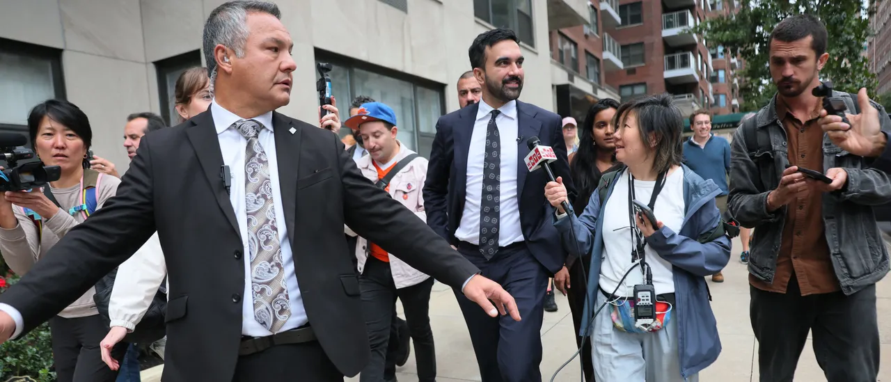 Zohran Mamdani Chased Out Of NYC Park By Protester Slamming Him As An ‘Antisemite’