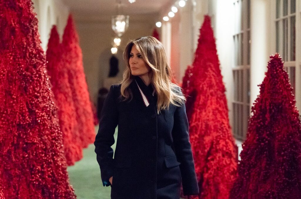 White House resuming tours to show off Melania Trump’s Christmas decor after East Wing demolition