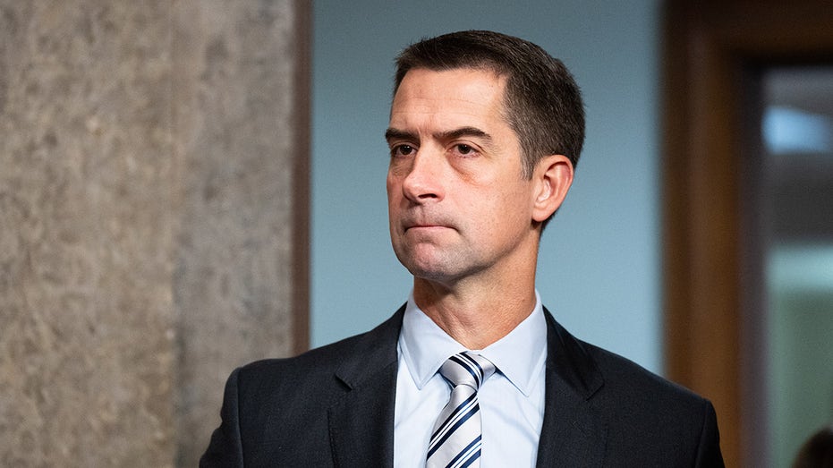 Tom Cotton calls on Washington Post to apologize to Hegseth, Bradley for 'slander'