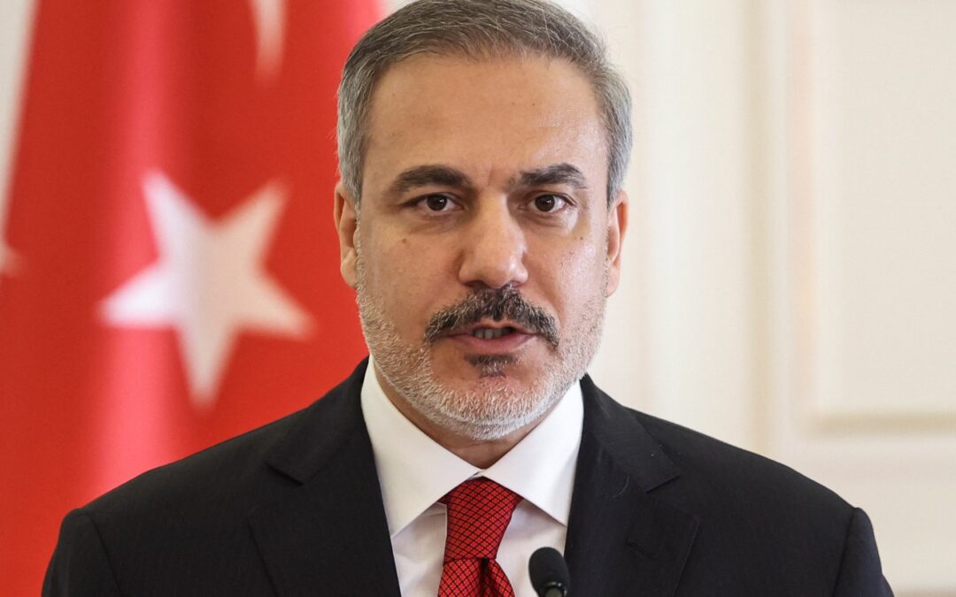 Top Turkish diplomat says Iran ready to negotiate, warns against US attack