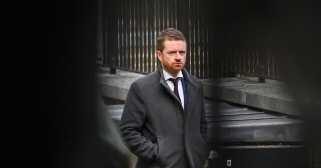 Morgan McSweeney Announces Resignation as UK Prime Minister Starmer's Chief of Staff over Epstein Scandal