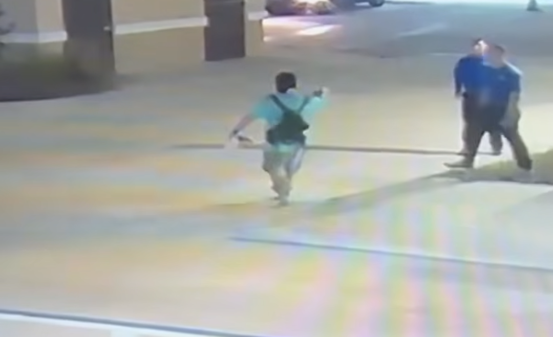 Ax-wielding suspect subdued by teen military recruit’s MMA takedown in car wash clash caught on video