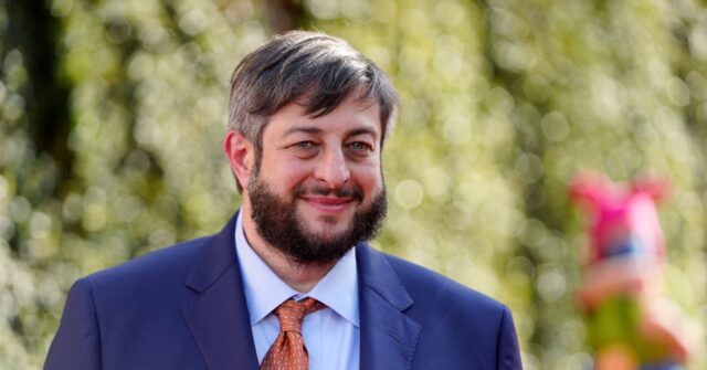 ‘Bob’s Burgers’ Actor Eugene Mirman Rescued from Fiery Crash by New Hampshire Governor’s Detail