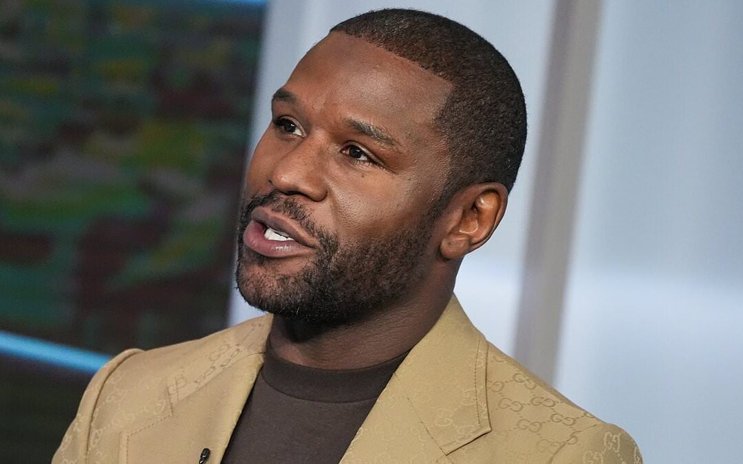 Floyd 'Money' Mayweather Broke? Passport to Be Revoked Over $7.25M IRS Debt...