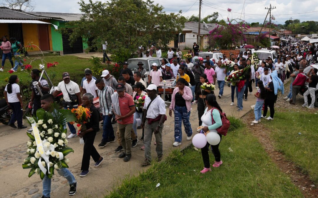 Red Cross says people displaced by conflict in Colombia doubled last year
