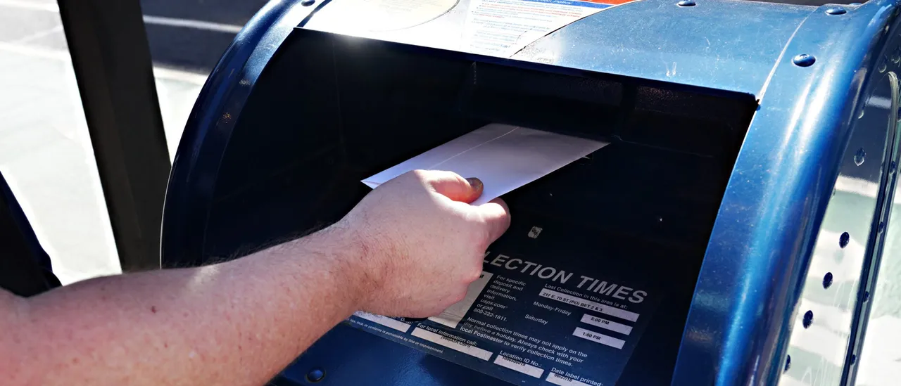 Democrat Primary Candidate Drops Out After Admitting Mail Theft
