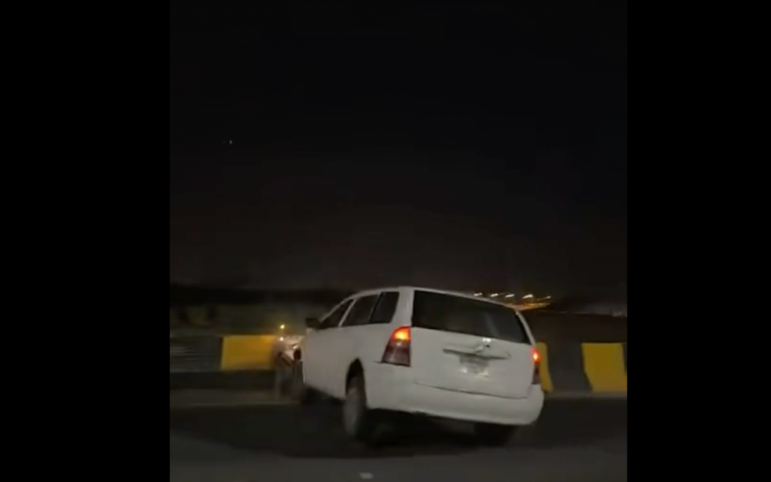 Accident on Kuwait motorway as Iranian missiles fly overhead