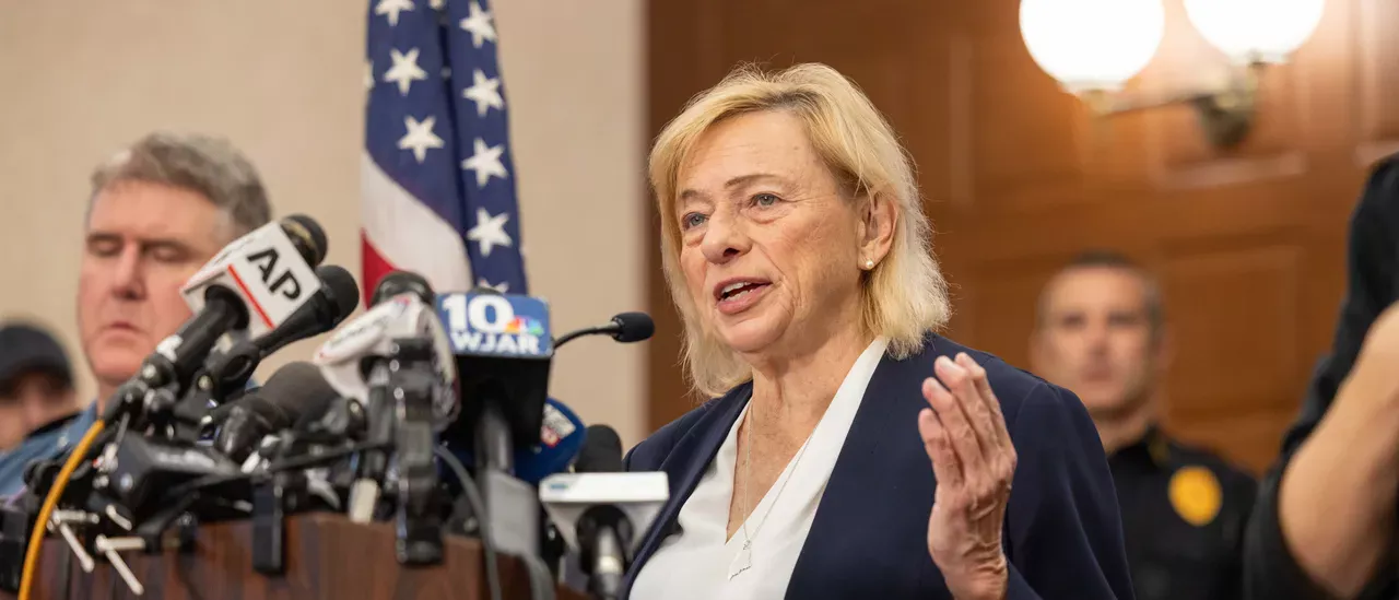 Democrat Governor Signals She May Re-Enter US Senate Race