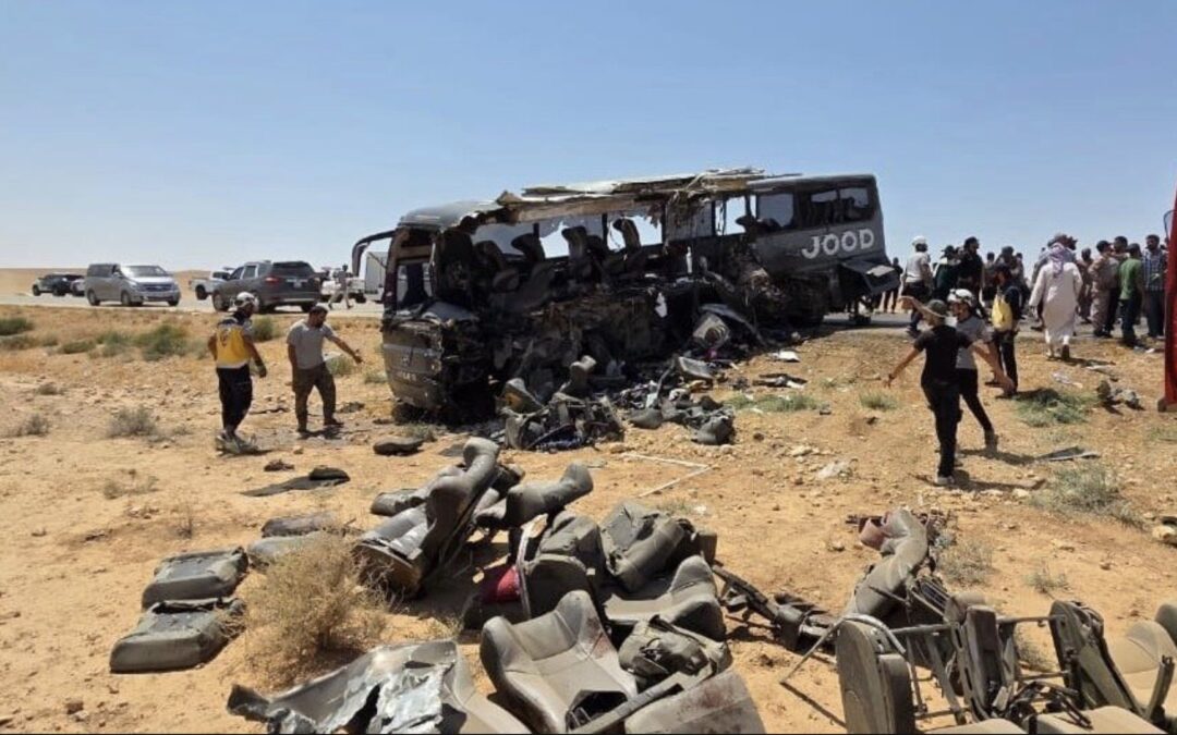 At least 35 killed after two buses collide in eastern Syria