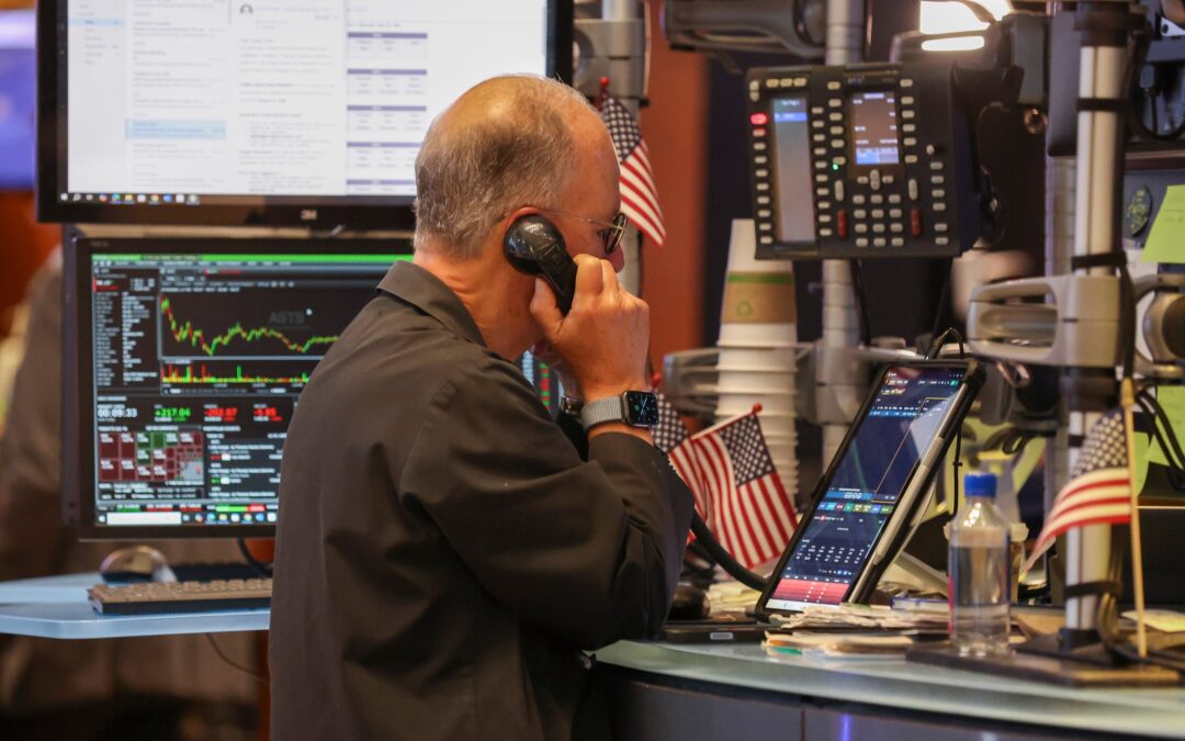 Oil prices dip over 6% after US, Iran pause fighting over weekend
