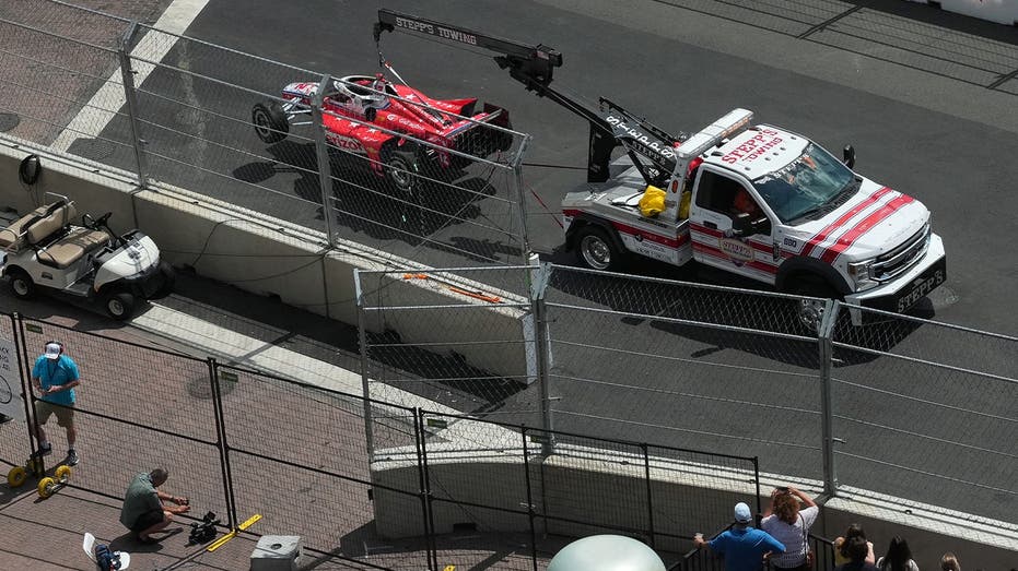 IndyCar drivers David Malukas, Sting Ray Robb involved in scary crash in Freedom 250 Grand Prix